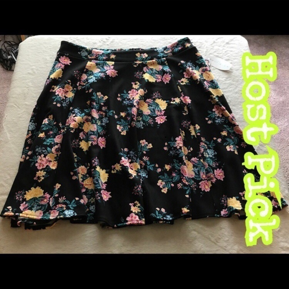 ✅3x Host Pick✅ Women's Boutique Skirt w/pockets